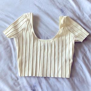 Kendall & Kylie crop top